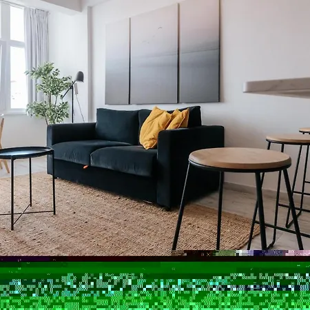 - Almirante Reis Apartman *