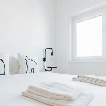 Apartmán - Almirante Reis